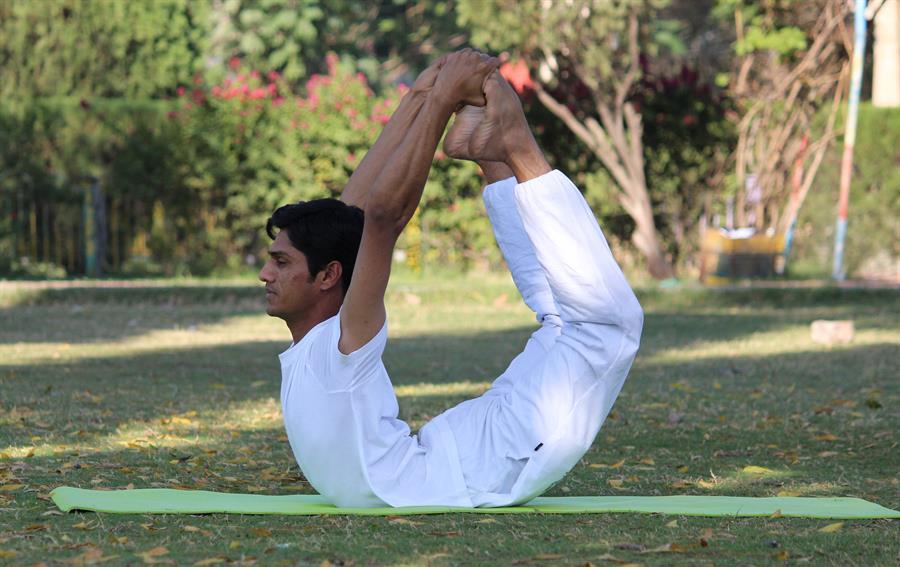 yoga-teacher-training-india-yoga-asana (15)